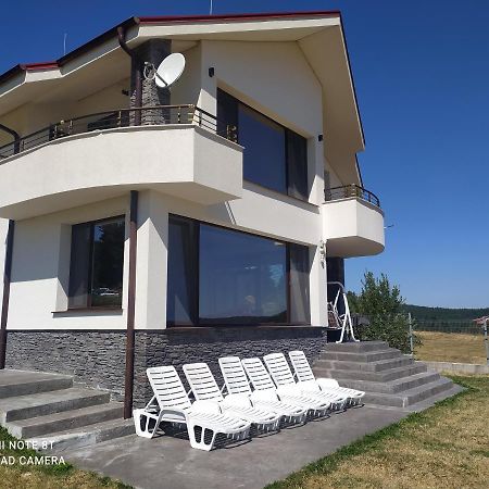 Villa Relax Tsigov Chark Buitenkant foto