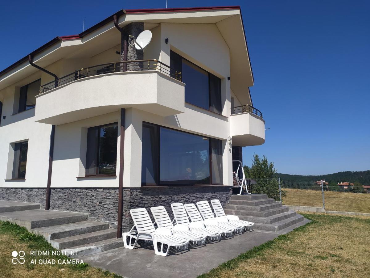 Villa Relax Tsigov Chark Buitenkant foto